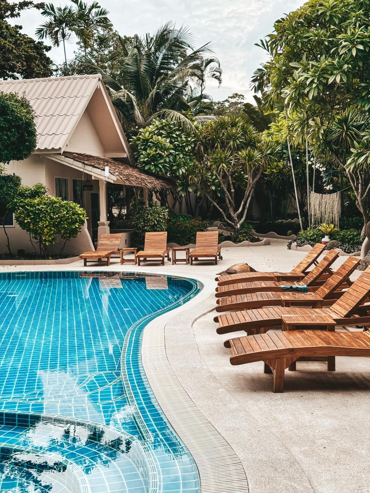 Blue Turtle Hotel Samui Чавенг Экстерьер фото